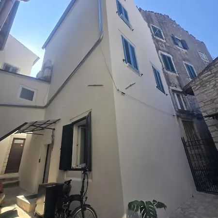 Grga Apartment *